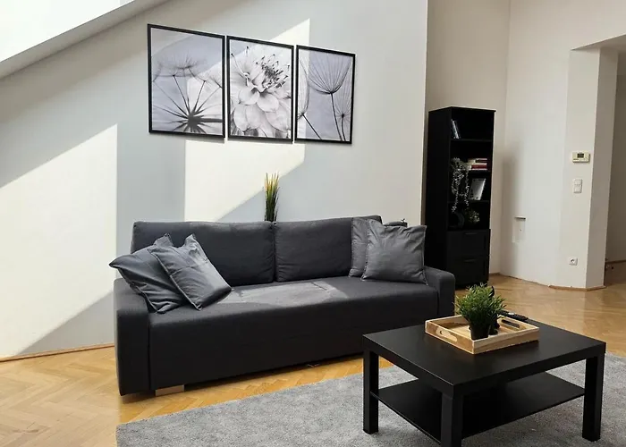 100qm, Balcony, Near Center, Schoenbrunn, Attic - Axara Housing Osw 1 32 Vienna