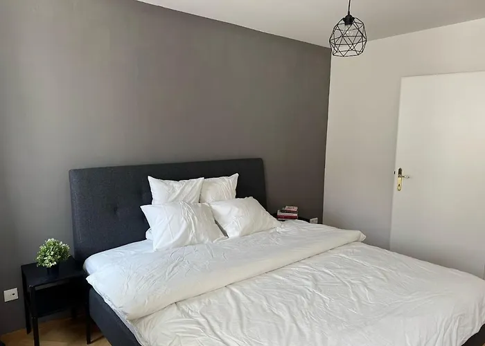 Appartamento 100qm, Balcony, Near Center, Schoenbrunn, Attic - Axara Housing Osw 1 32 *